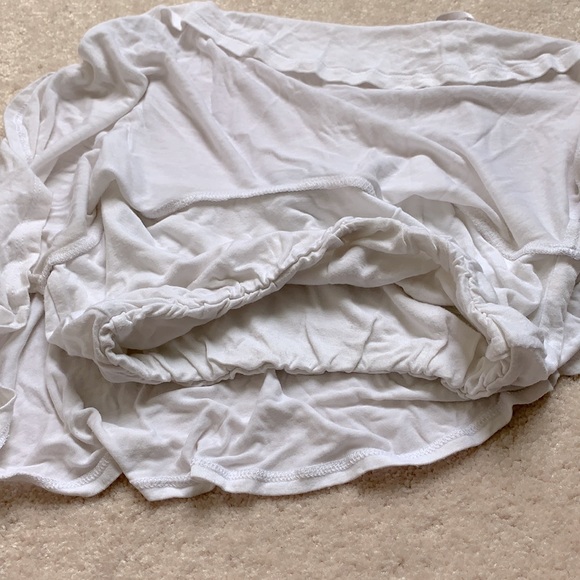 White flowy crop top - Picture 5 of 6